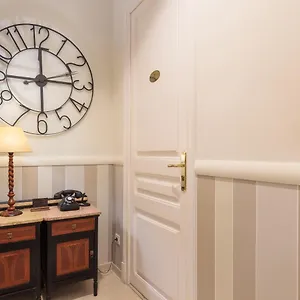 Oliva Guest house